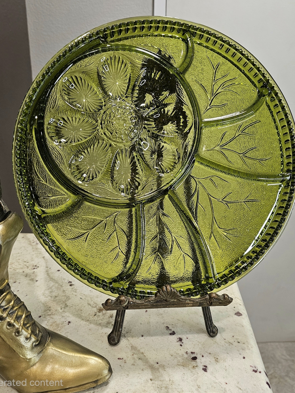Vintage Indiana Glass Avocado Green Pebble Leaf Deviled Egg Relish Platter 13"
